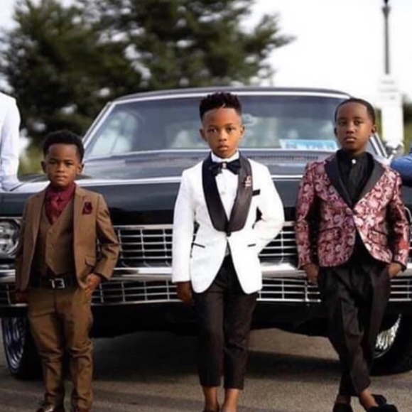 Men's Apparel - Picture 3 of 5